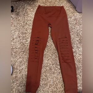 Zenana Rust Orange Leggings with Cut-Out Design- NWOT- Large
